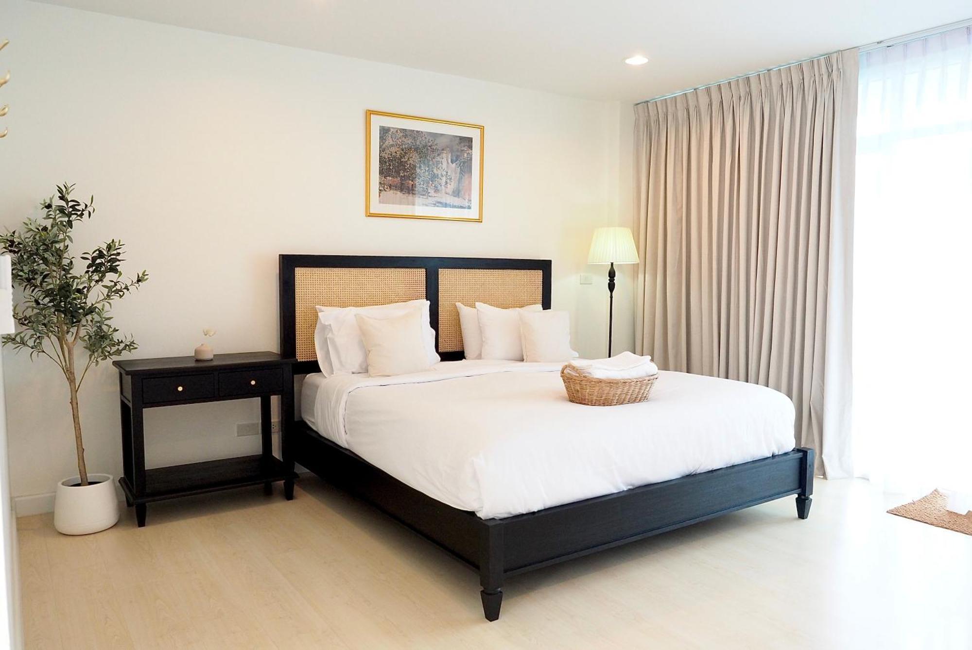 The Beach Bangsaen By Thanthita Next To Wonnapa Beach Free Disney Plus Zewnętrze zdjęcie